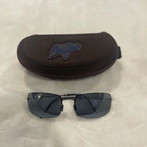 Maui Jim Flexon Sunglasses with Dark Frame